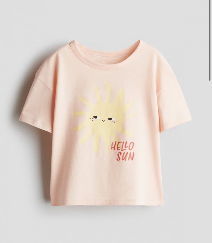 Футболка H&M на 4-6 років рожева
