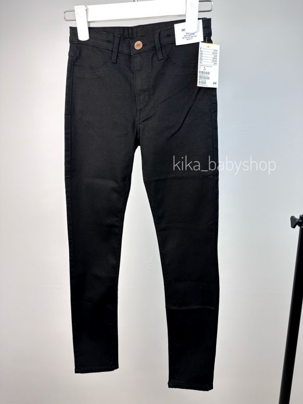 Джинси H&M на  чорні 8-9 / 9-10 / 10-11 р.